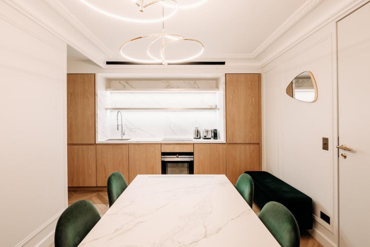 Highstay - Luxury Serviced Apartments - Louvre-Rivoli Paris Extérieur photo